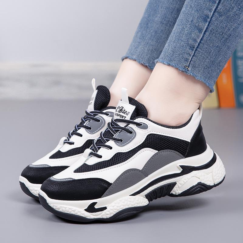 2025 Trendy Women's Dad Shoes: Lightweight, Thick-Soled, All-Match, Height-Boosting Sneakers for Spring/Summer