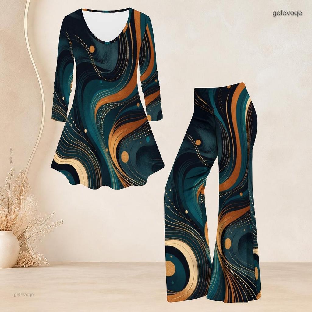 Women Plus Size V Neck Three Quarter Sleeve Printed Flared Top And Flared Pants Two Piece Set