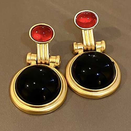 Elegant Women Men Fashion Classic Crystal Pendant Earrings For Women Girls Vintage Palace Style Gorgeous Ear Rings Jewelry