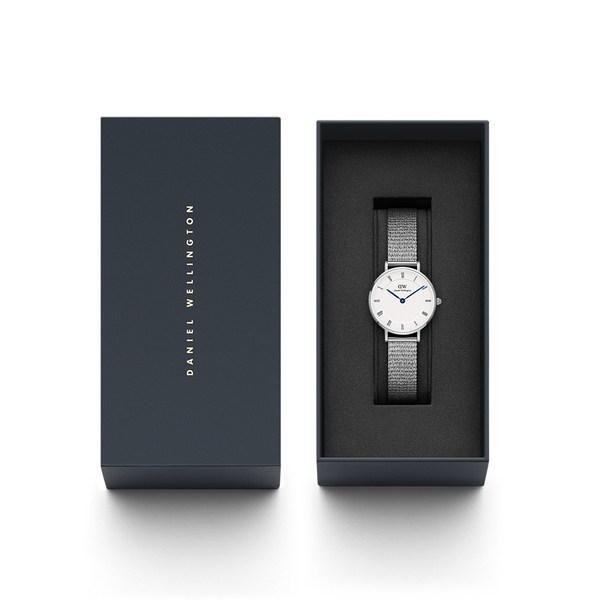 Daniel Wellington Women's PETITE ROMAN NUMERALS STERLING Strap Metal Watch