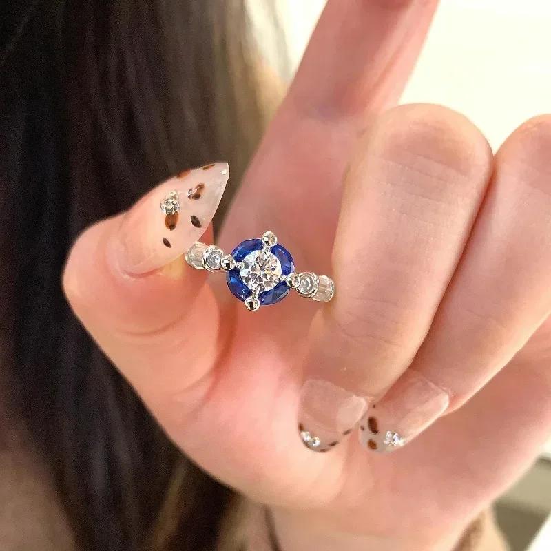 Fashion Charm   High Quality Dragon Fruit Ruby Red Rings for Women Retro Simple Blue Crystal Ring Engagement Jewelry