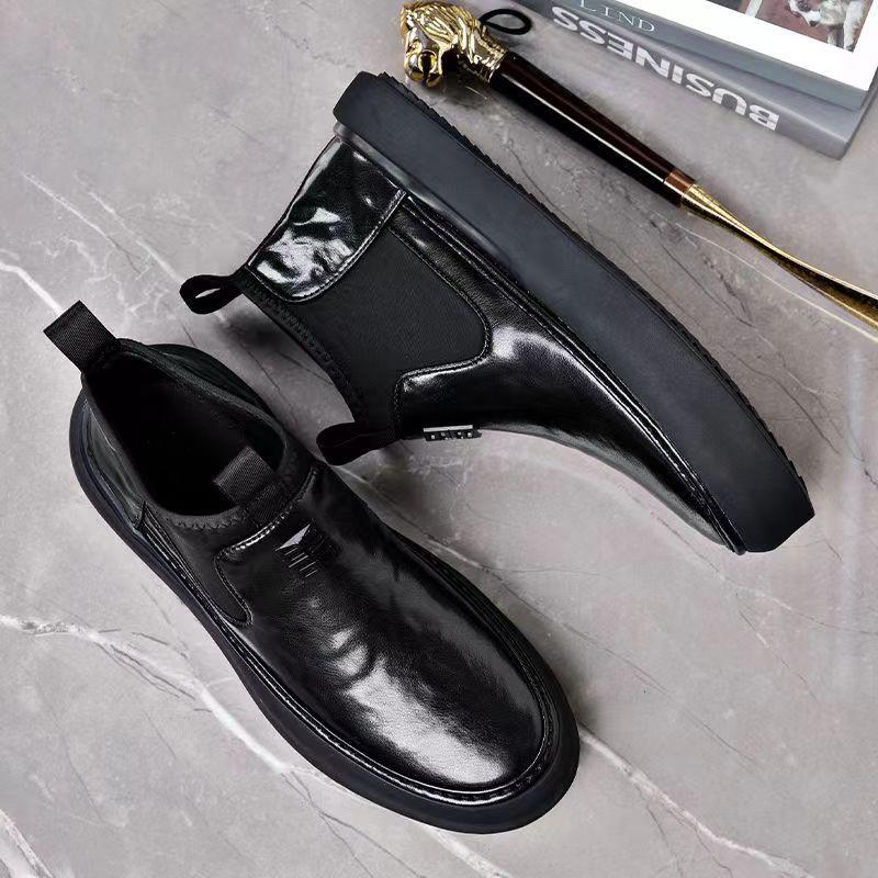 New Arrival Casual Men Short Boots Comfy Slip On High-Top Shoes Classic Retro Leather Ankle Boots Leisure Walk Man Driving Shoes