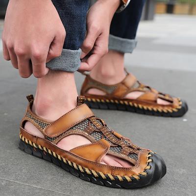 48 große Größe 2025 Sommer neue Sandalen Mode Herren Freizeitschuhe Trend atmungsaktive Ledersandalen genähte Schuhe