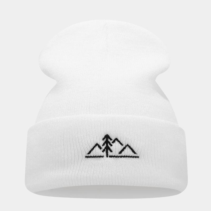 

Fashion trendy brand outdoor sports knitted cold hat men s mountain peak embroidered retro wool hat couple warm hat M（56-58cm）
