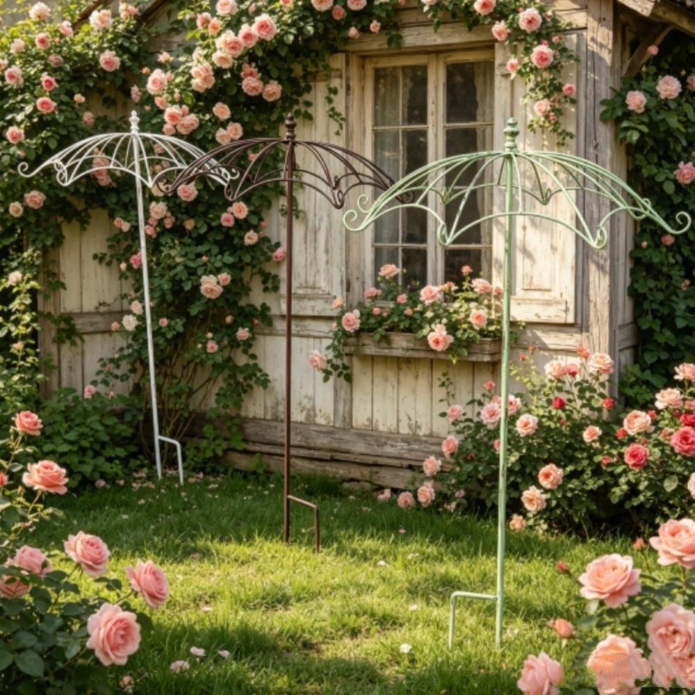 Ausgeschnittene Blumenarrangement-Schirmform-Rankgitter Gartendekoration Pfahlblumenständer Blumenbeet