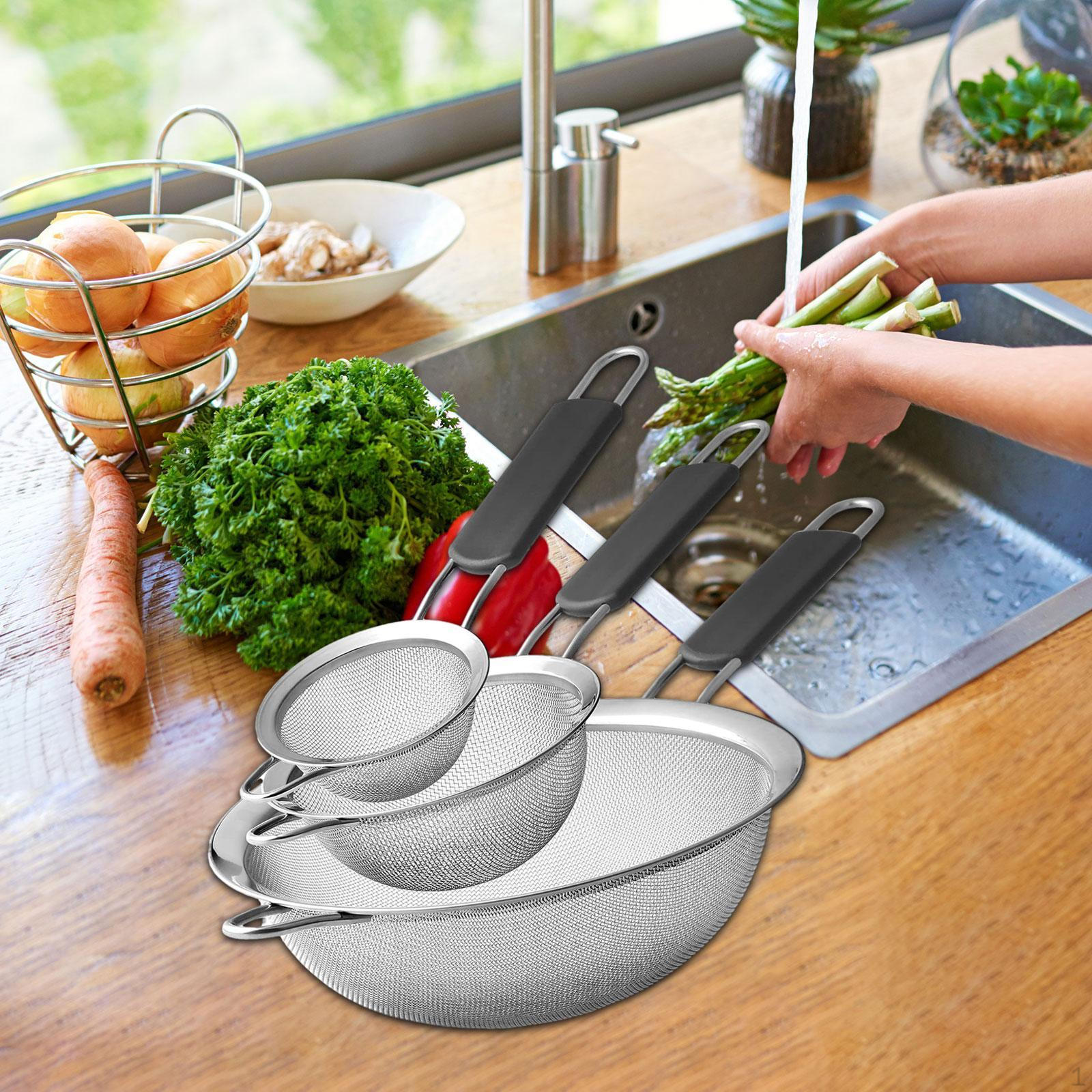 

Colander with Handle for Fine Sifting of Pasta and Other Foods 3 pieces