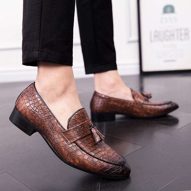 Hairstylist leather shoes men's Korean version of trend British business leisure low-top one-pedal Doudou shoes nightclub small leather shoes men