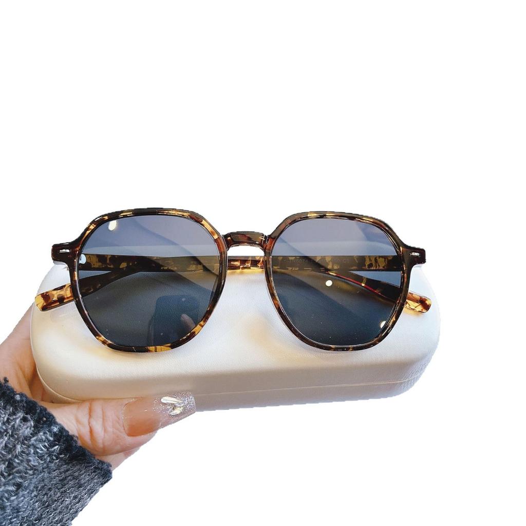 Fashion Square Retro Tr90 Polarized Sunglasses Wind Lazy Wind Men'S And Women'S Sunglasses Trend
