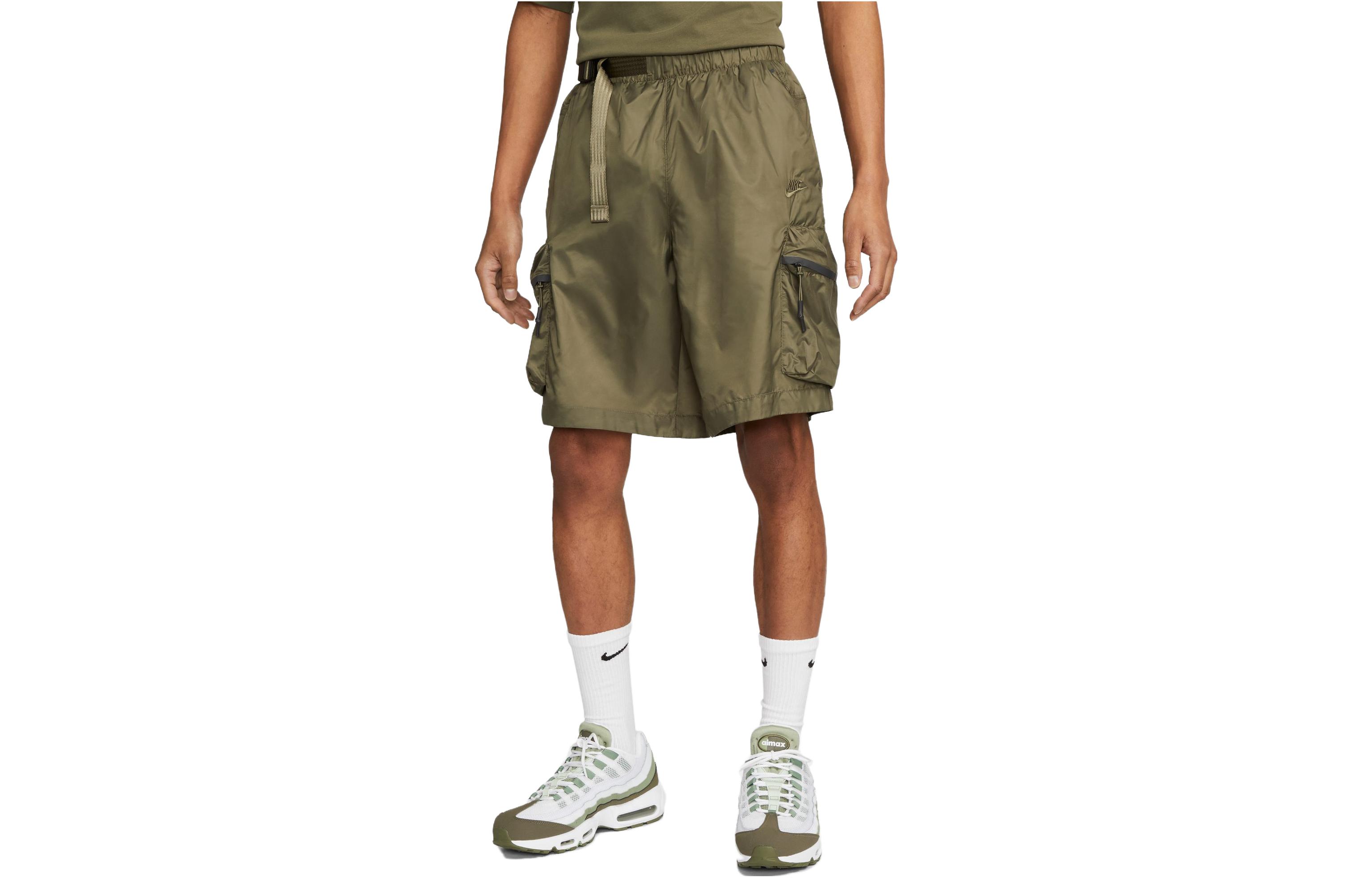 Nike SPORTSWEAR TECH PACK Cargo Shorts Men s Medium Olive Green Moderate DX0230-222 M