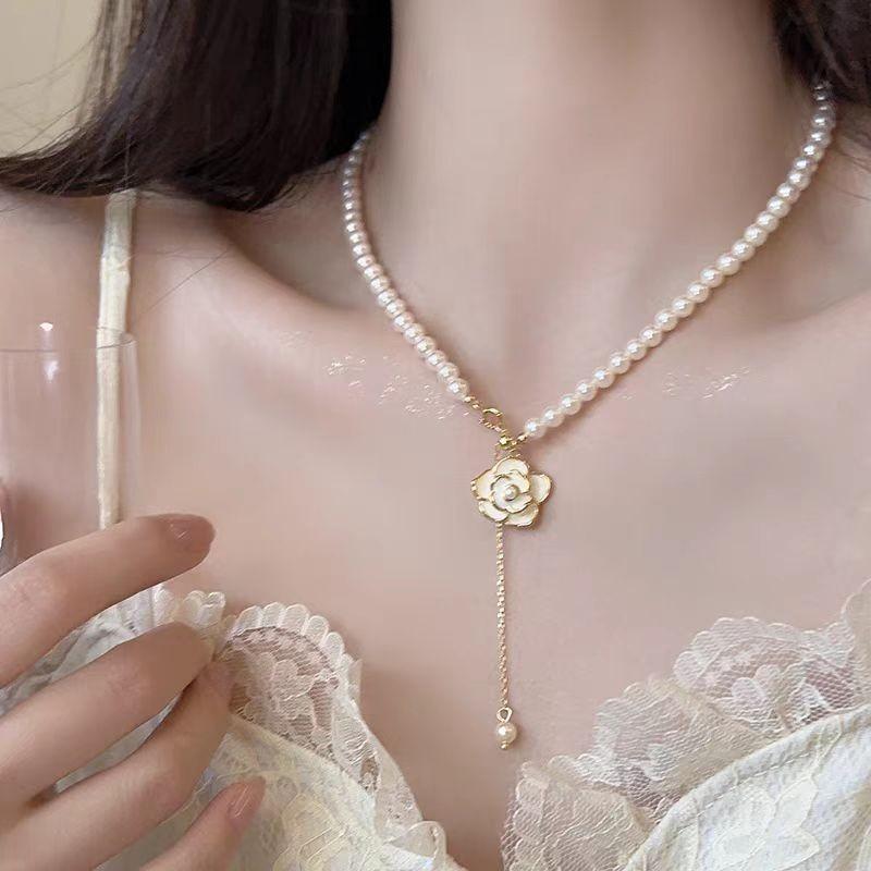 Camellia Pearl Necklace Fashion Light Luxury Rice Grain Freshwater Pearl Niche Sweater Chain Pull Adjustable Clavicle Chain