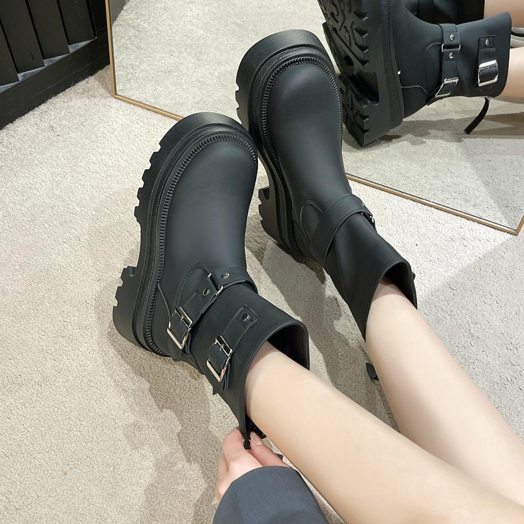 Retro Thick Bottom Short Boots For Women  New Style Belt Buckle Western Cowboy Boots Round Head Middle Tube Thick Heel Boots