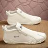 Fashion New trendy Men's boots Outdoor Non Slip Vulcanized Shoes Fashion Comfortable Men footwear Casual High Top Sneakers Zapatos Homme