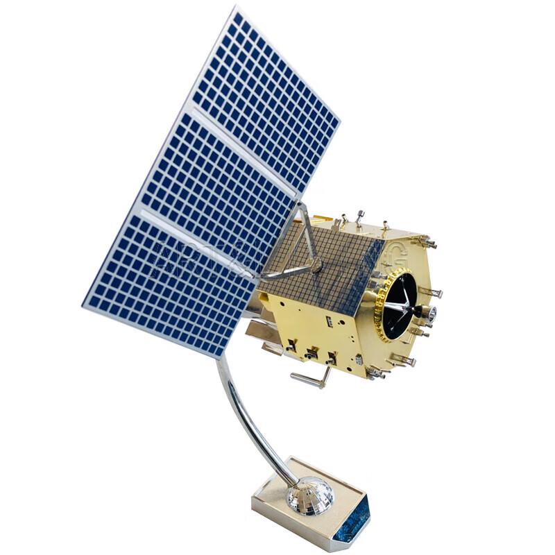 1:30 Fengyun-4 Satellite Alloy Model
