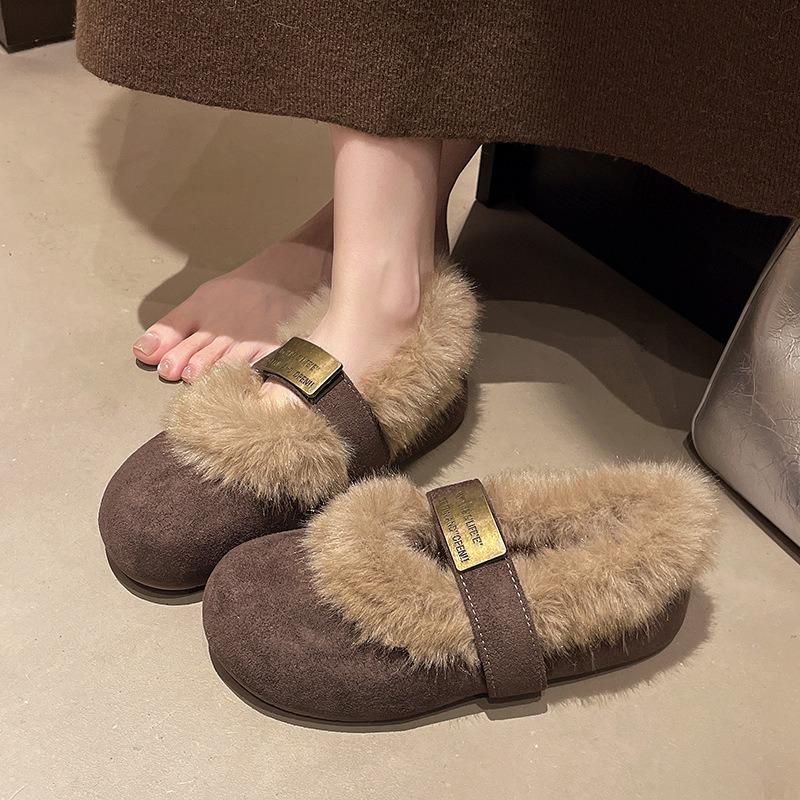 Huge good-looking thick-soled velvet women wear new autumn and winter lazy people with fluffy cotton shoes