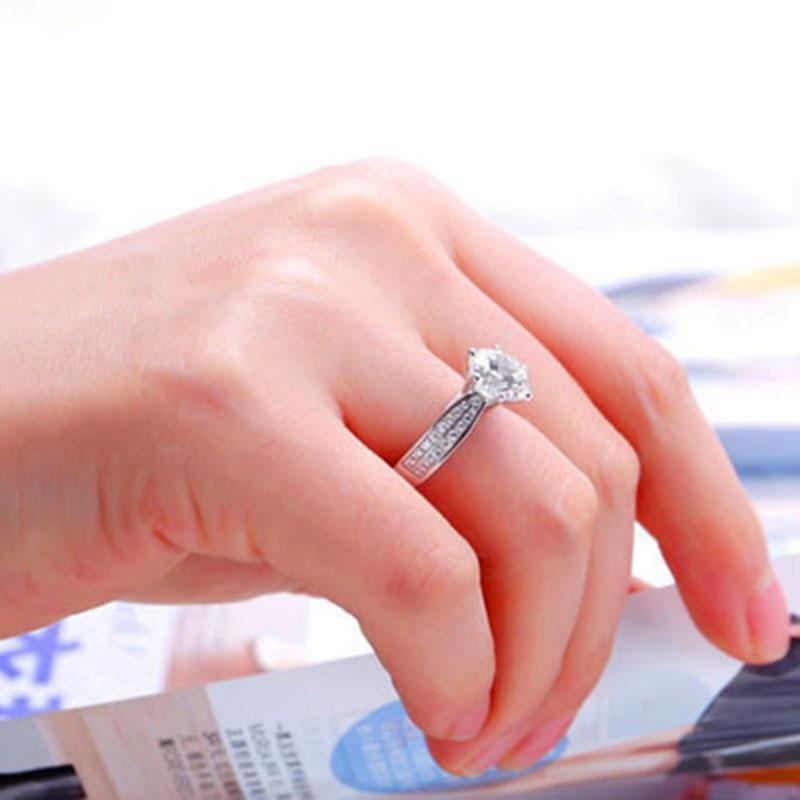 Exquisite Women Luxury Ring In Brass Perfect For Wedding And Engagement Gifts