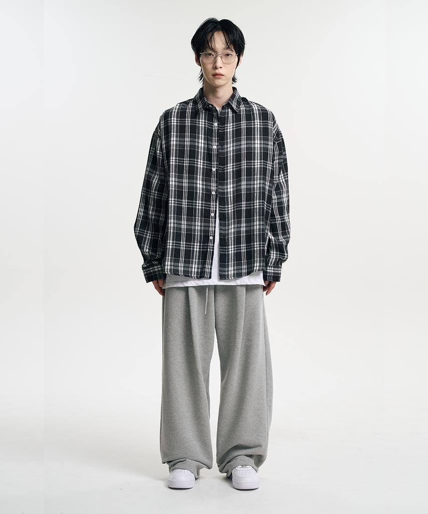 Mubeun Essential One-Pleat Wide Sweatpants Gray