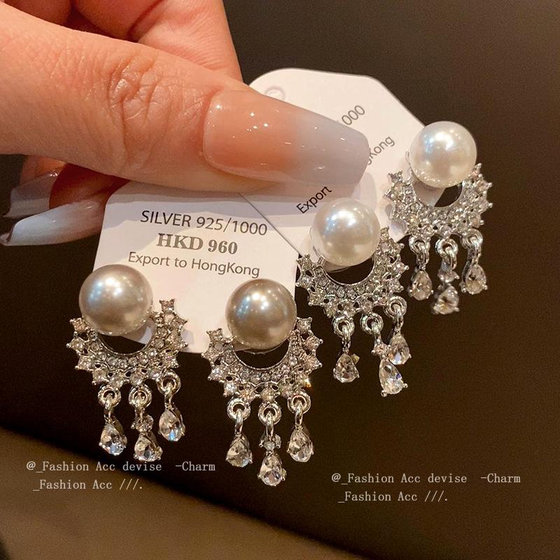 Silver Needle Diamond Pearl Fringed Earrings French Light Luxury Premium Earrings Retro Fashion Versatile Earrings Women