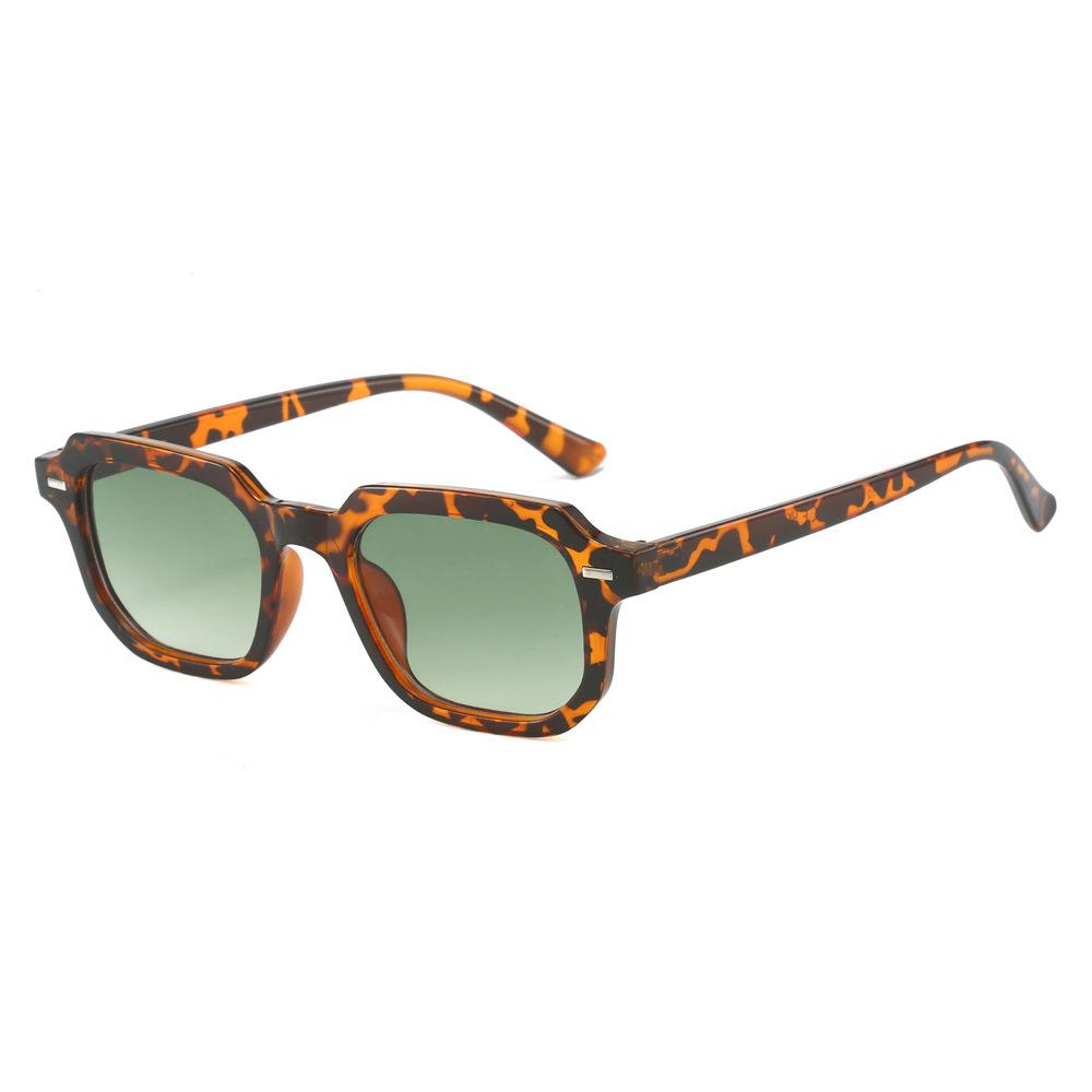 Men's Fashion Glasses New Trendy Square Frame Retro Rivet Y2K Music Festival Cool Street Style Decoration Suitable for Daily