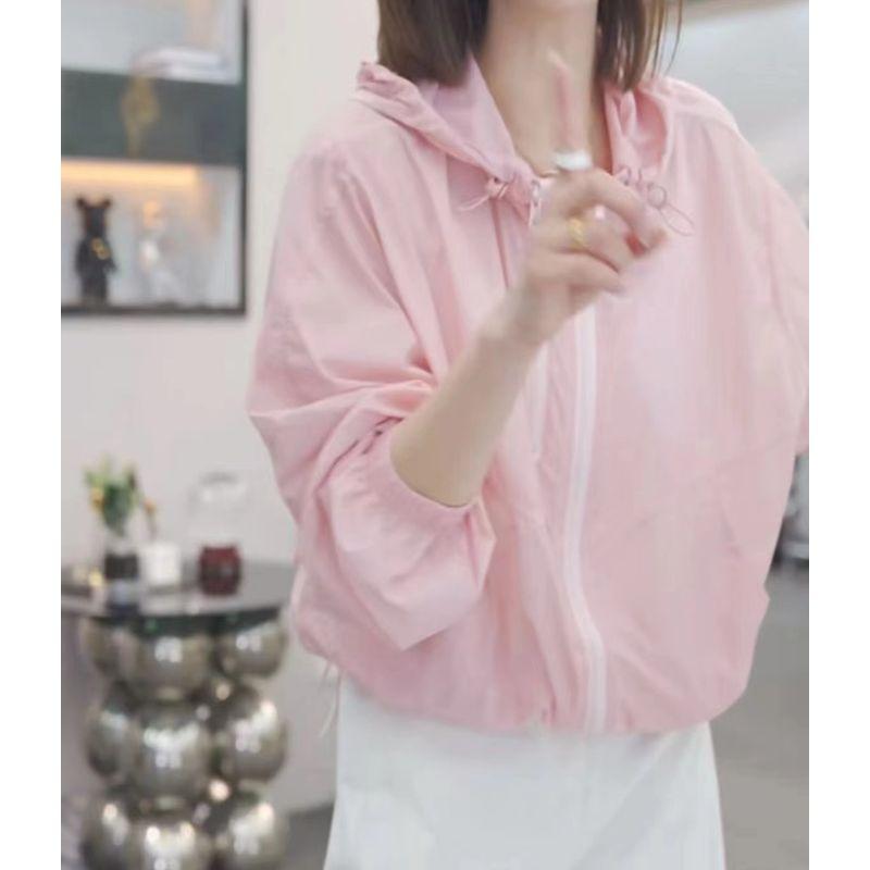 

Европейские товары Толстовка с капюшоном на двойной молнии Тонкая солнцезащитная одежда Женское пальто 2024 Новое поступление Мода Досуг Кондиционирование Короткие топы Мода Pink S(80-105)