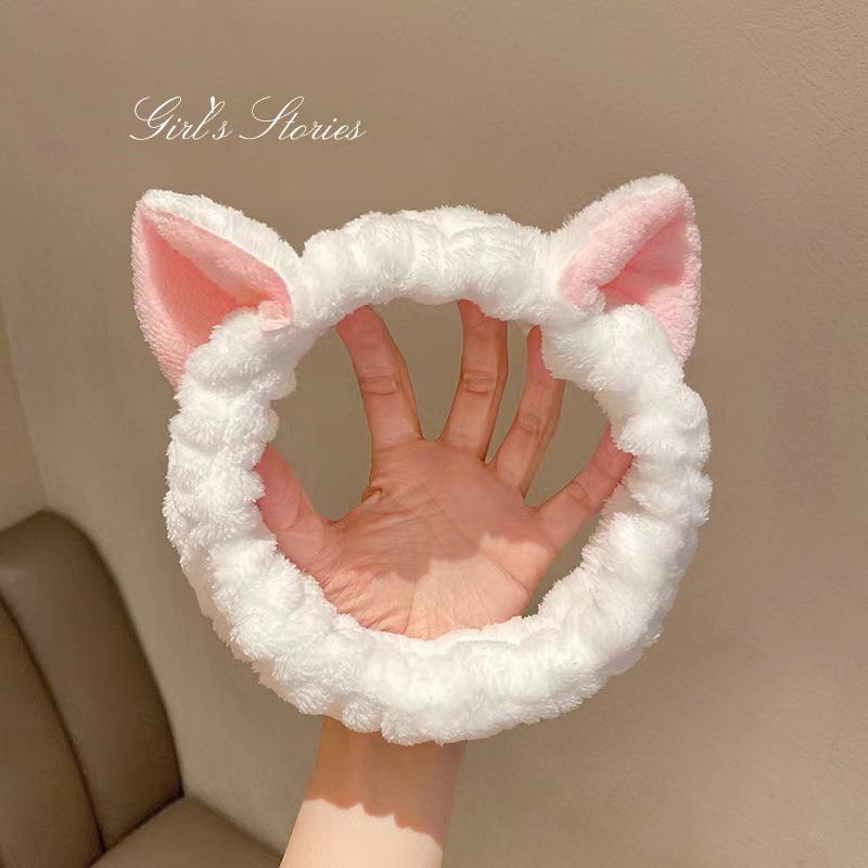 Non-Slip Cartoon Cat Ear Headband for Girls - Perfect for Face Washing and Mask Application
