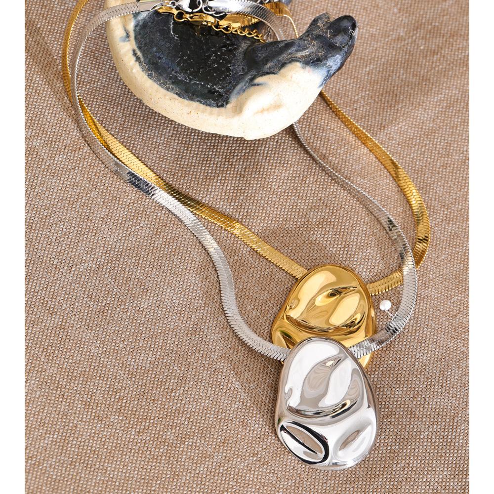 Eetit 2026 Stainless Steel Metal Hammer Geometric Pendant Necklace Distinctive Snake Chain Women Waterproof Jewelry High Quality