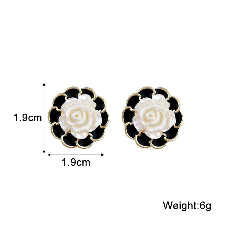 New Black Enamel Stud Earrings for Women White Acrylic Flower Korean Fashion Lovely Girls Ear Accessories Brincos 2025