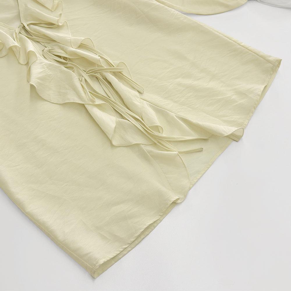 Spring and Autumn Sweet Loose Ruffled Two-Piece Set V-Neck Shirt and Shorts Set for Women