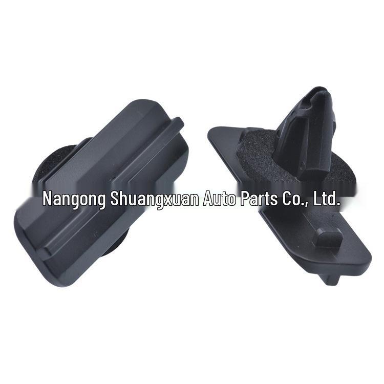 Jeep Commander XH XK 2006 Fender Flare Mold Clip 5189181AA