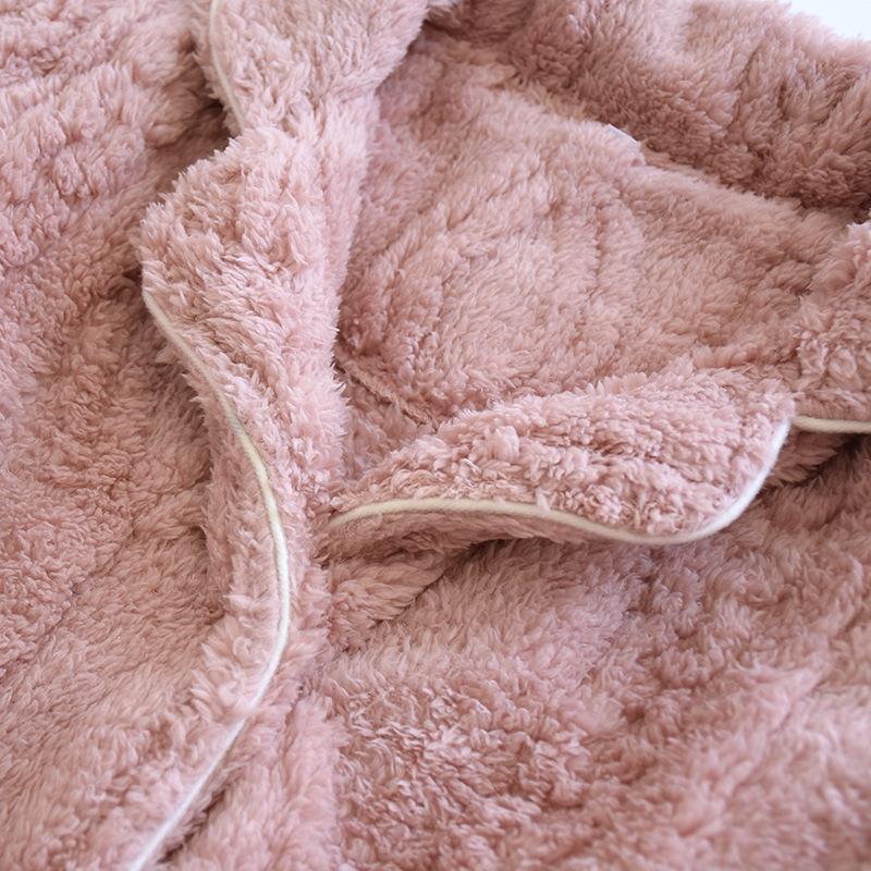 Pijamas de Casal Novos de Outono e Inverno Conjunto de Serviço de Casa de Duas Peças Flanela Espessada Tamanho Grande Manga Comprida Calças Masculino e Feminino