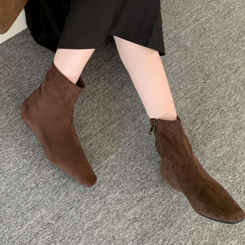 2025 Autumn and Winter New Small Square Martin Boots Versatile Thick Heel Simple Velvet Thin Boots Women's Suede French