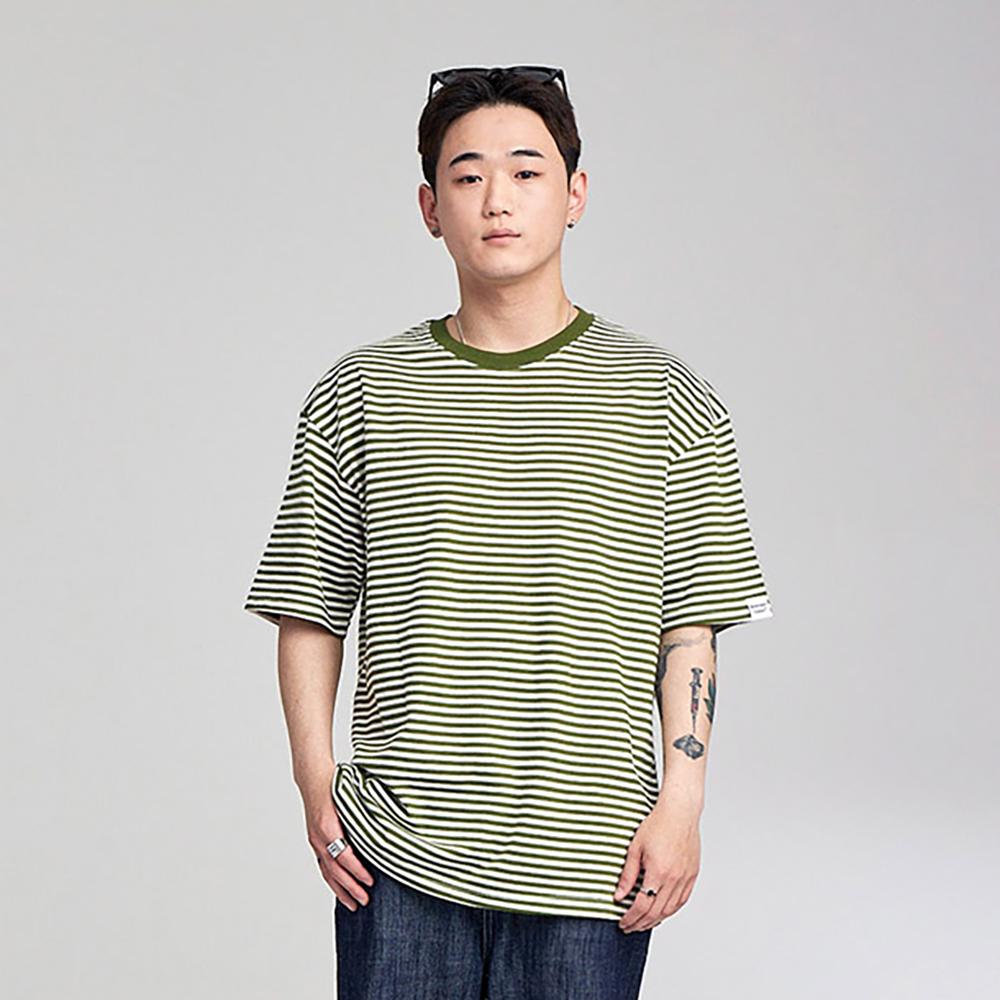 APOSTROPHE COMMA Sleeve Point Stripe Short Sleeve T-Shirt (Khaki)