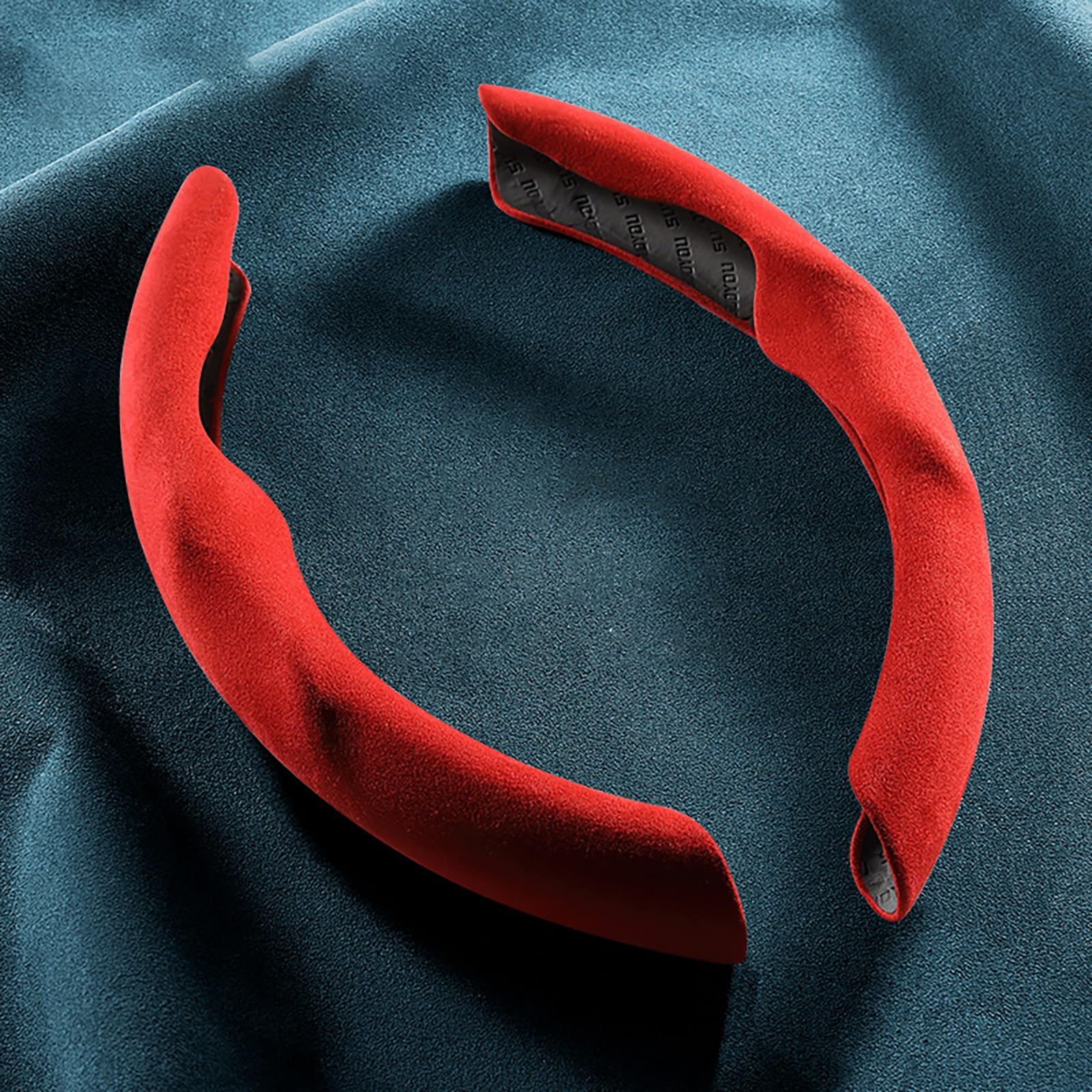 

Подходит для: Honda Civic Type R 6-го поколения Модель FL5 Сентябрь 2022 - Рулевое управление One Size красный