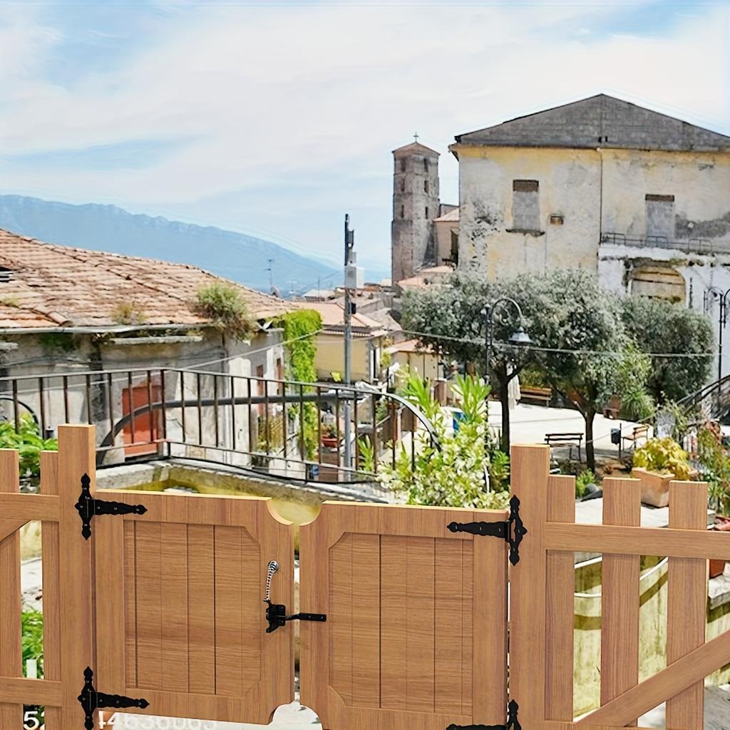 Self-Locking Gate Latch Carbon Steel Post Mounted Fence Gate Latch Heavy Duty Automatic Gravity Lever Locking Fence Gate Latch