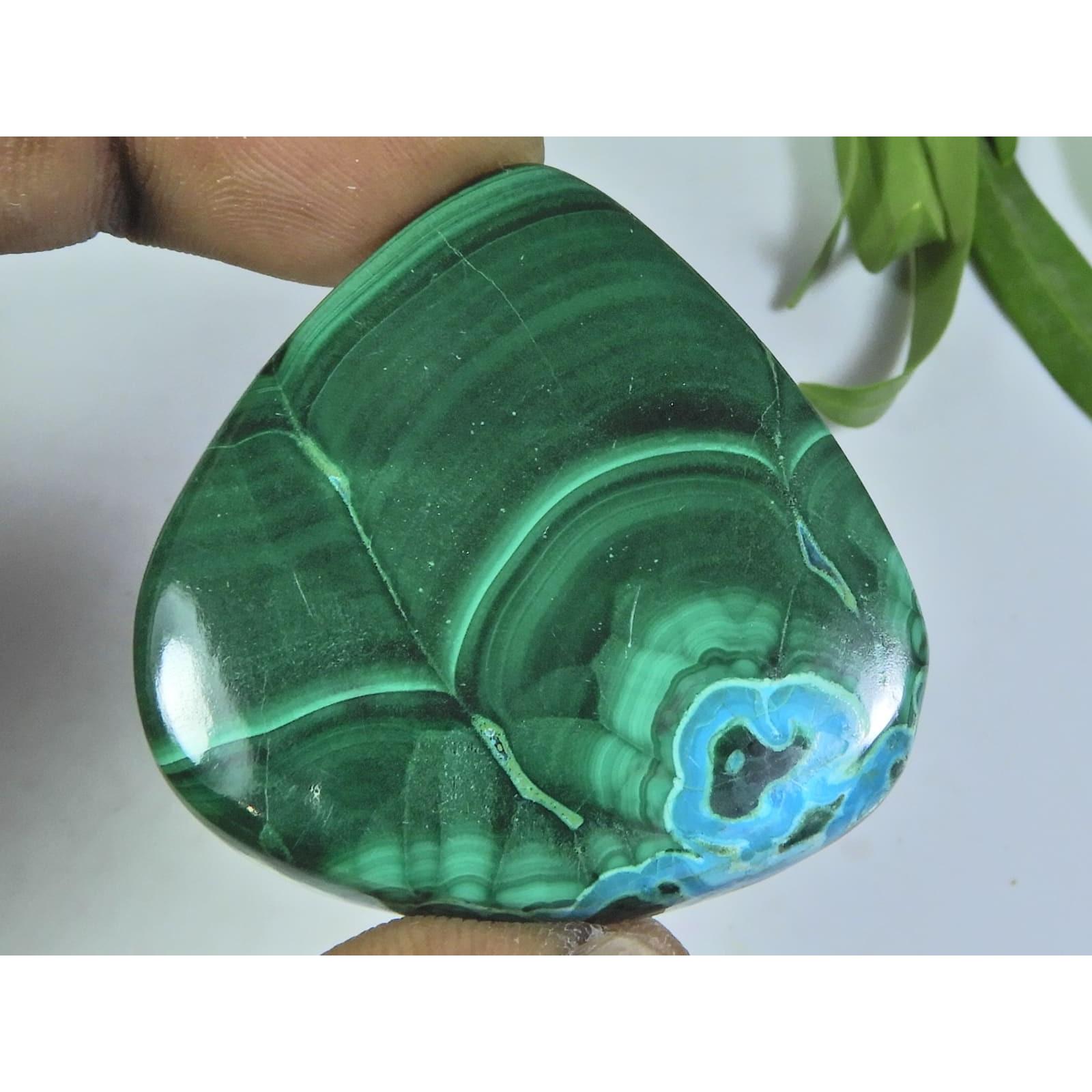 

Натуральный Малахит Кабошон Груша Дизайнерский Свободный Драгоценный Камень 134 Карата. 43X44X06MM A-116