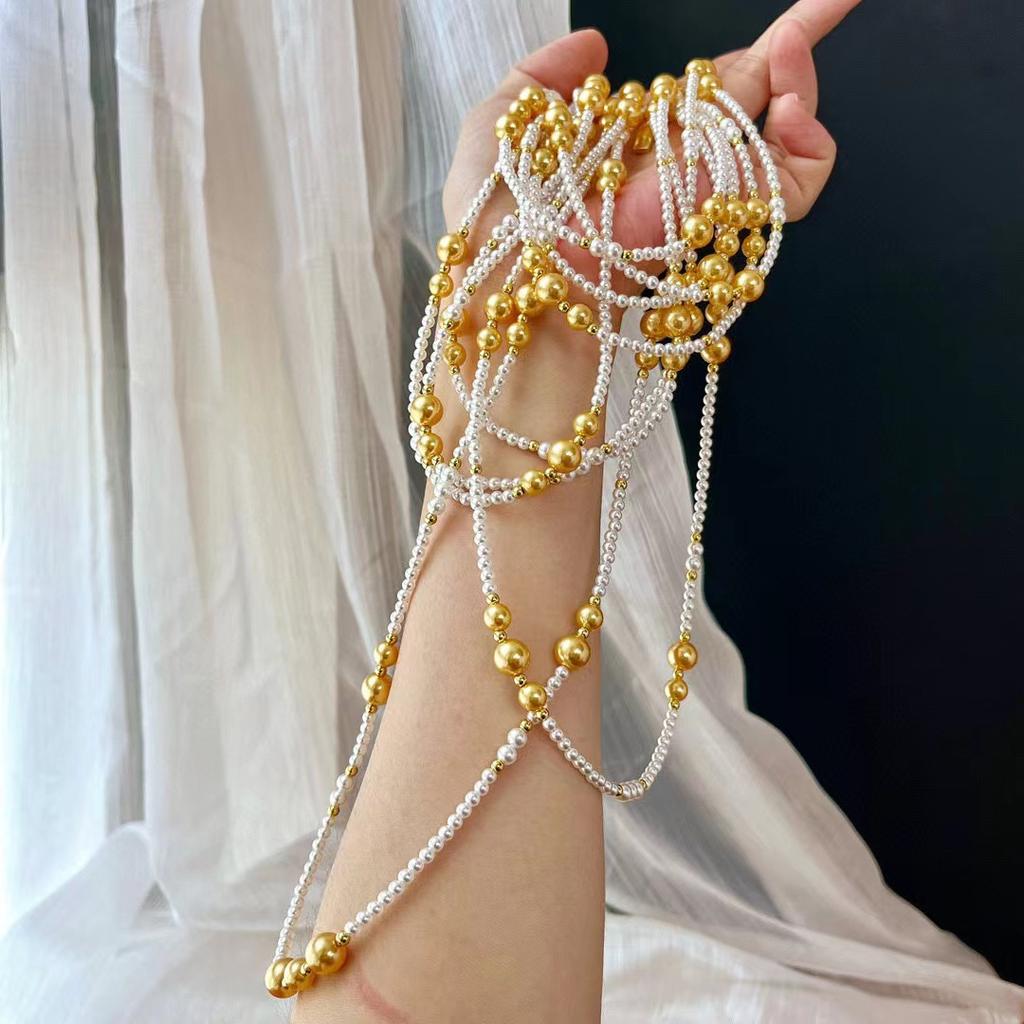 Vintage High Quality Artificial Pearl Long Sweater Chain A Variety Of Ways To Wear Necklace Collarbone Chain