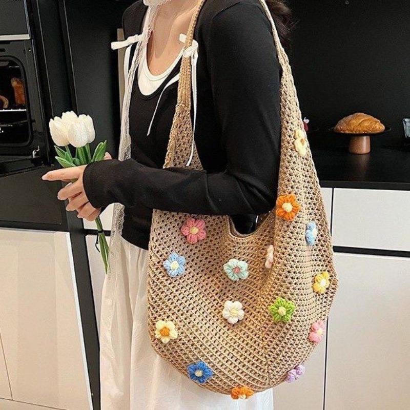 Idyllic Lazy Knitted Flower Tote Commuter Large Capacity Seaside Shoulder Underarm Knitted Bag