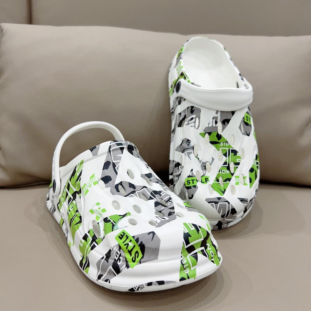 Fashion Plus size 38-49 Men's  White Sandals Slippers Summer Outdoor Beach Shoes Thick Soles Non-slip Garden Shoes Eva Soft Clogs