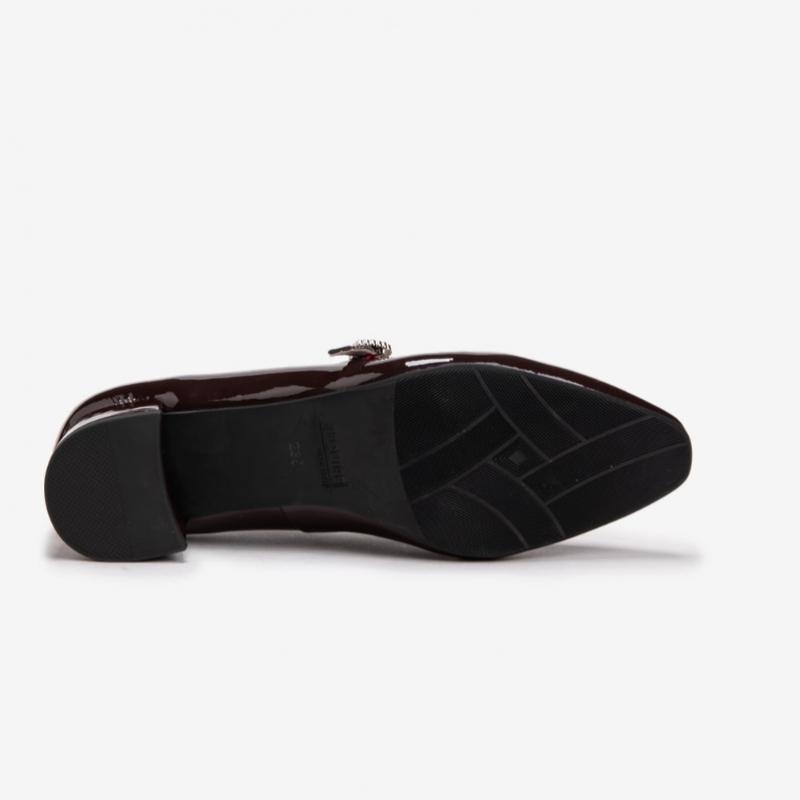 ESquire Women S SheepSkin Enamel Mary Jane pumpS Burgundy