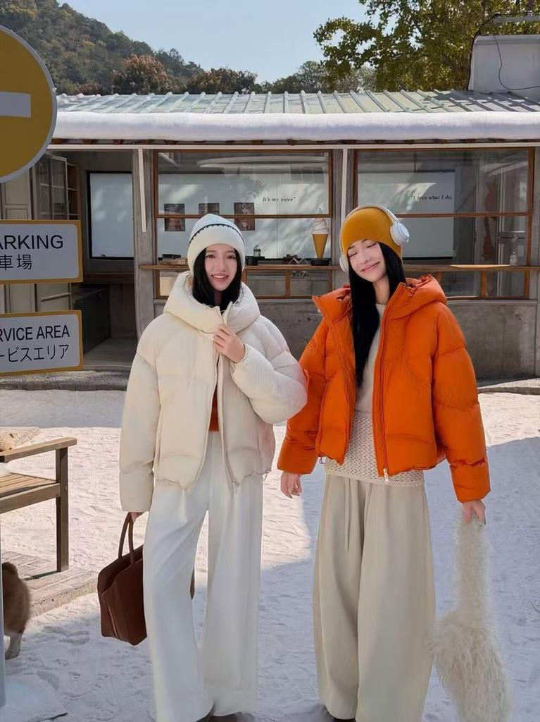 Premium sense super good-looking pumpkin orange hooded down jacket winter new small white duck down bread jacket