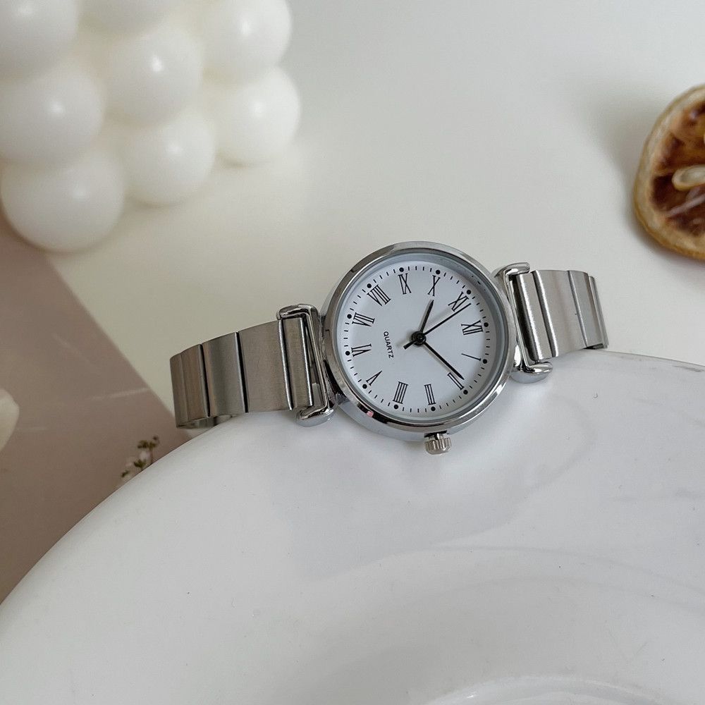 Purple Small Dial Watch Female Niche Design Simple Exquisite Small Light Luxury Workplace Watch
