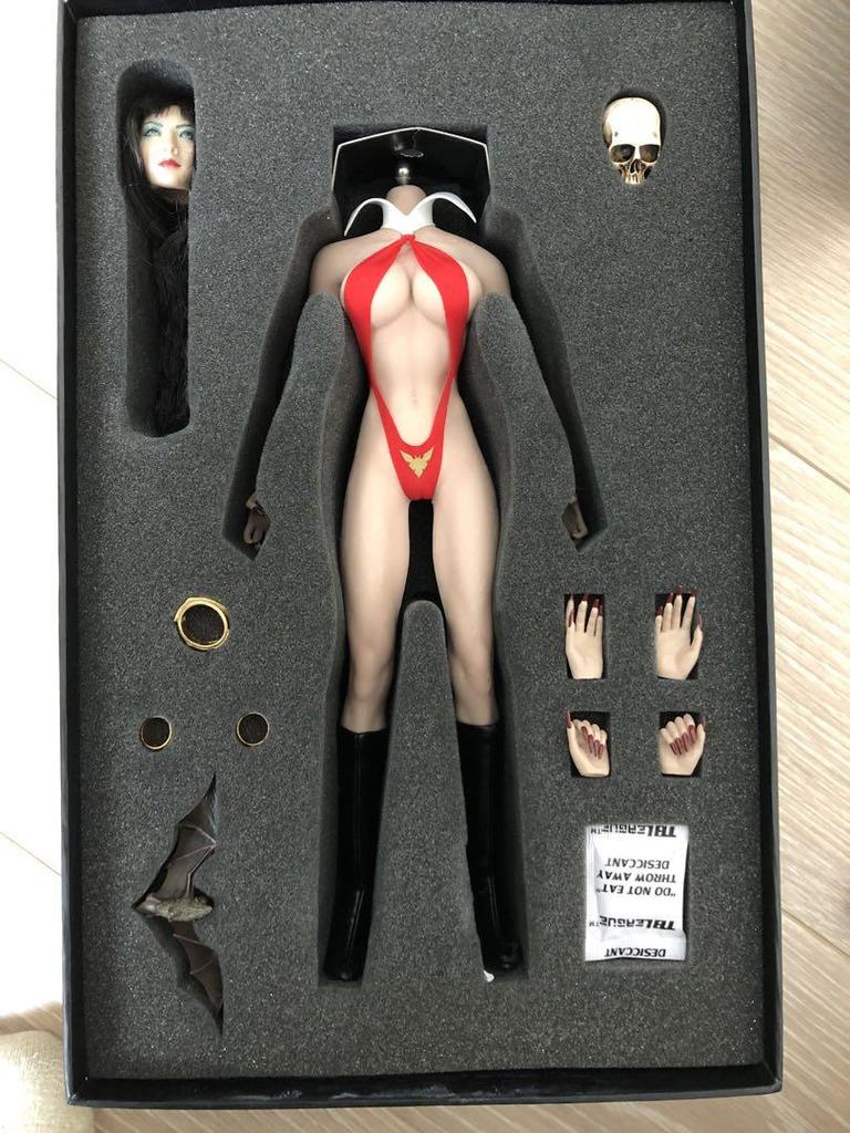[USED] 1/6 Seamless Body Vampirella Asian Version Vampirella
