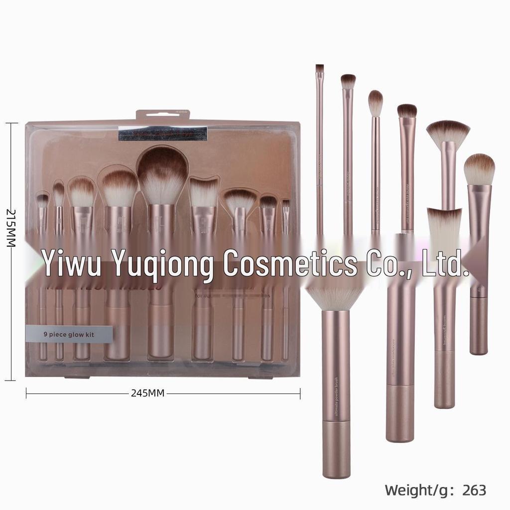 American RT Series 1997 Makeup Brush & Sponge Set: Includes Blush, Blending, Eyeshadow Brushes & Beauty Sponge, Exclusive for Foreign Trade.