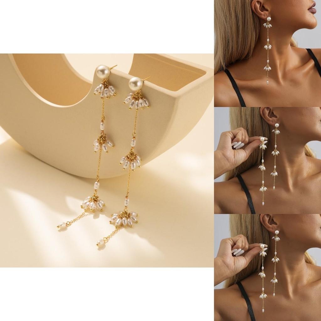 Modern Gold Plated Geometric Earrings With Tassel And Chain Details