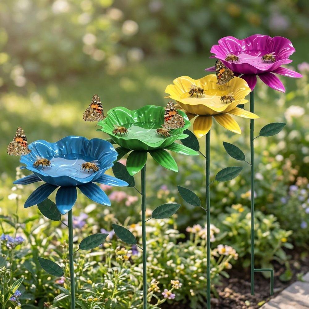 Flower Shape Metal Garden Birdbath Handcrafted Weather Resistant Bird Bath Stake Wavy Curved Petal Rust Resistant