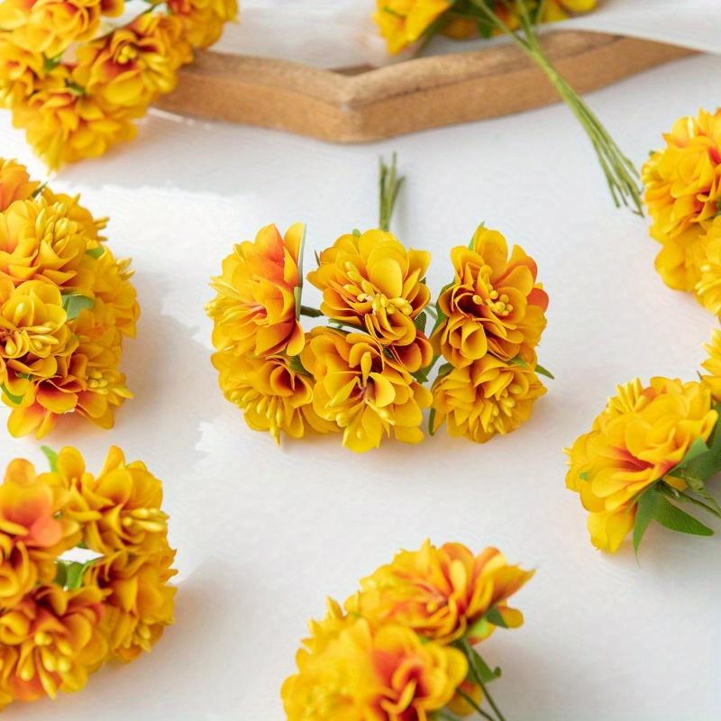 1 Bouquet (6 Heads) Artificial Carnation Floweressories Home Wedding Decoration Bride Wrist Flower Chest Flower Headflower Material New Year