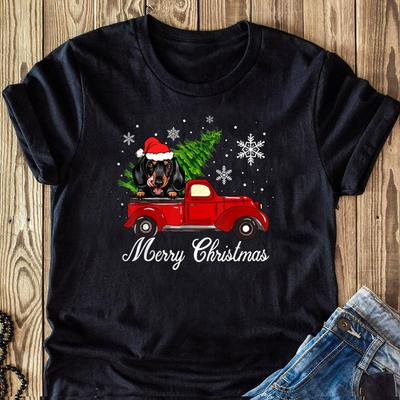 Dachshund Christmas T-Shirt: Dog In Red Truck - Gift for Dog Lovers