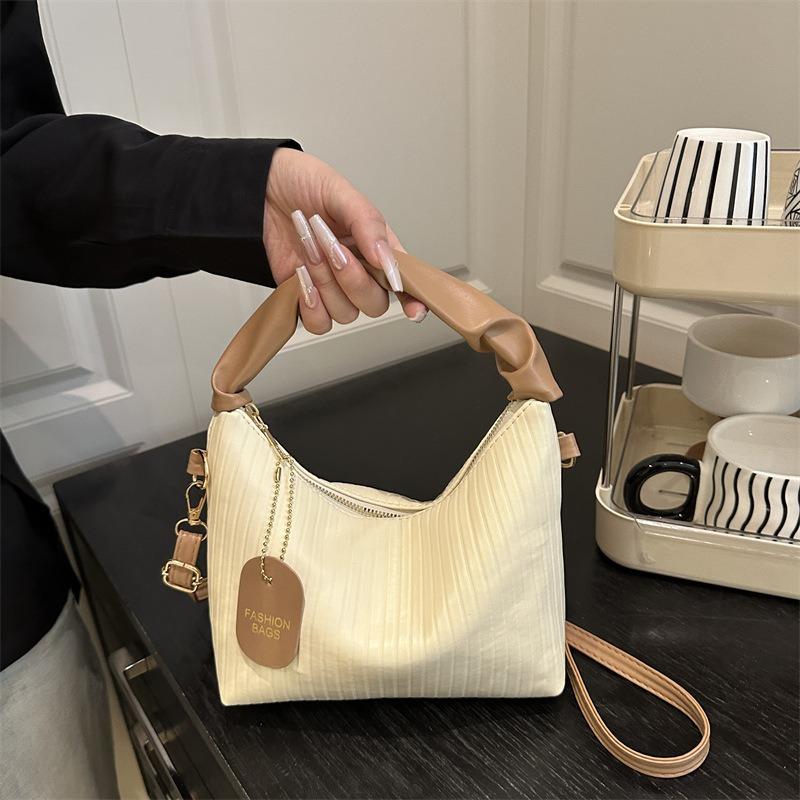 Bag women's bag new simple and fashionable large-capacity handbag single shoulder crossbody dumpling bag