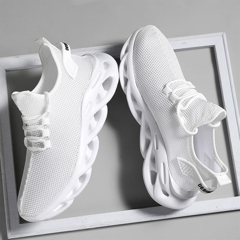 Men Casual Sports Shoes Breathable Lightweight Sneakers Outdoor Mesh Black Running Shoes Athletic Jogging Tennis Walking Shoes
