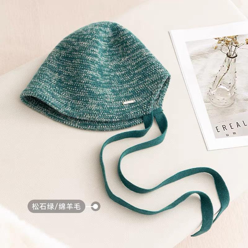 

2026 New Fashion Simple Solid Knit Bucket Hat Metal Label Design Foldable Fisherman Cap Versatile Outdoor Warm Cap 56-58CM зелений