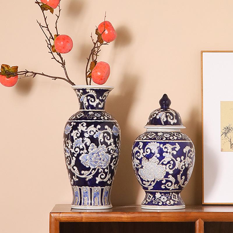 Chinese Style Blue and White Porcelain Hand-painted Vase for Living Room or Entryway Decor